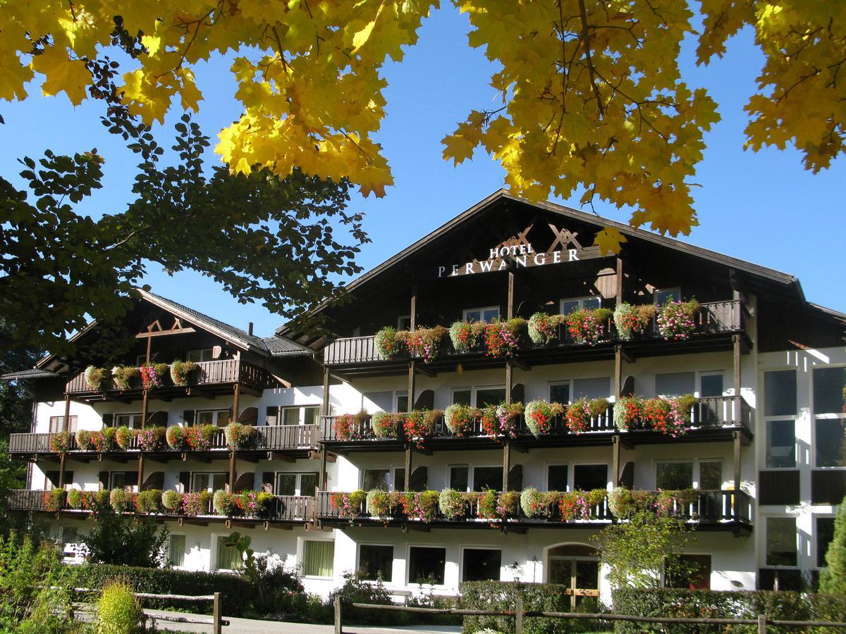 פיה Hotel & Appartements Perwanger מראה חיצוני תמונה